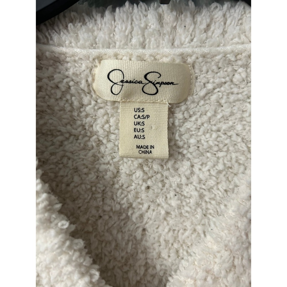 Jessica Simpson Small soft white button down Cardigan - Picture 3 of 3